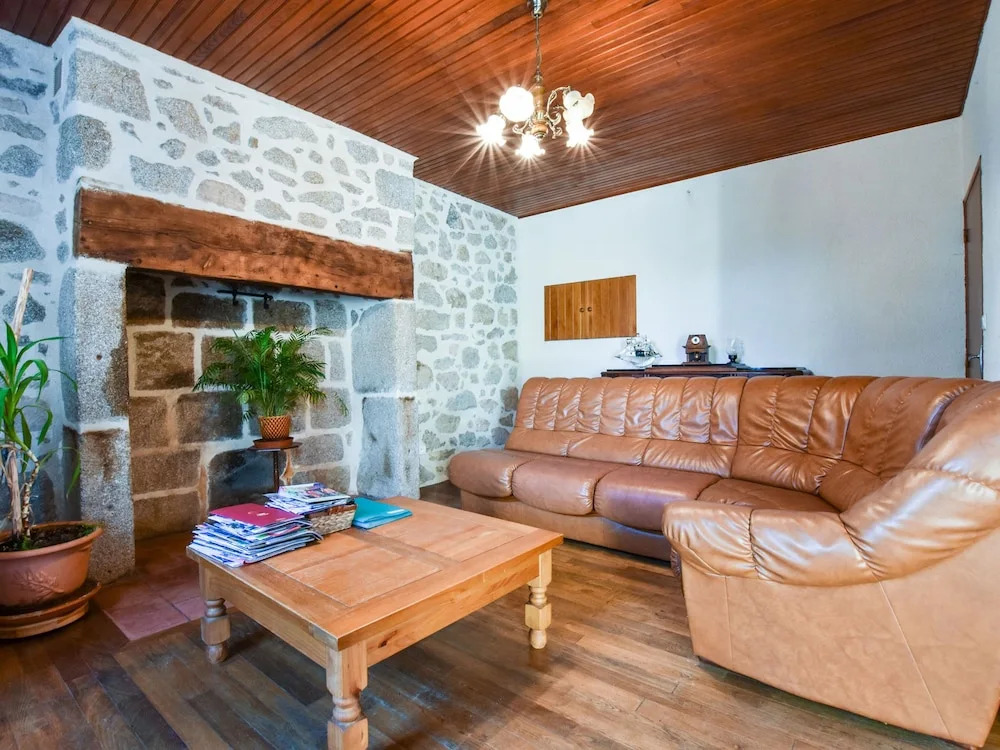 Holiday Home Senezergues