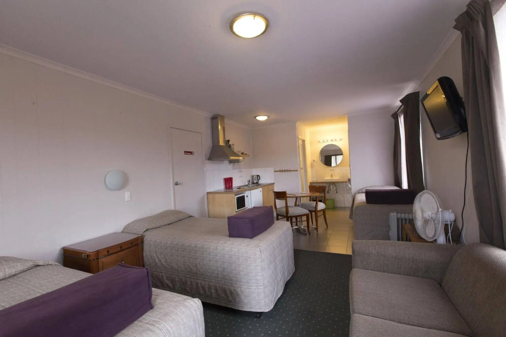 Parsons Bay Retreat