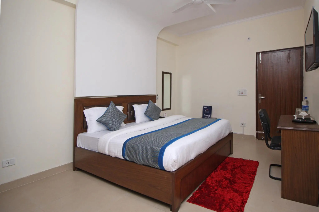 SURYA PALACE o