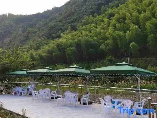 Xiong Haoxiang Homestay in Luxian County