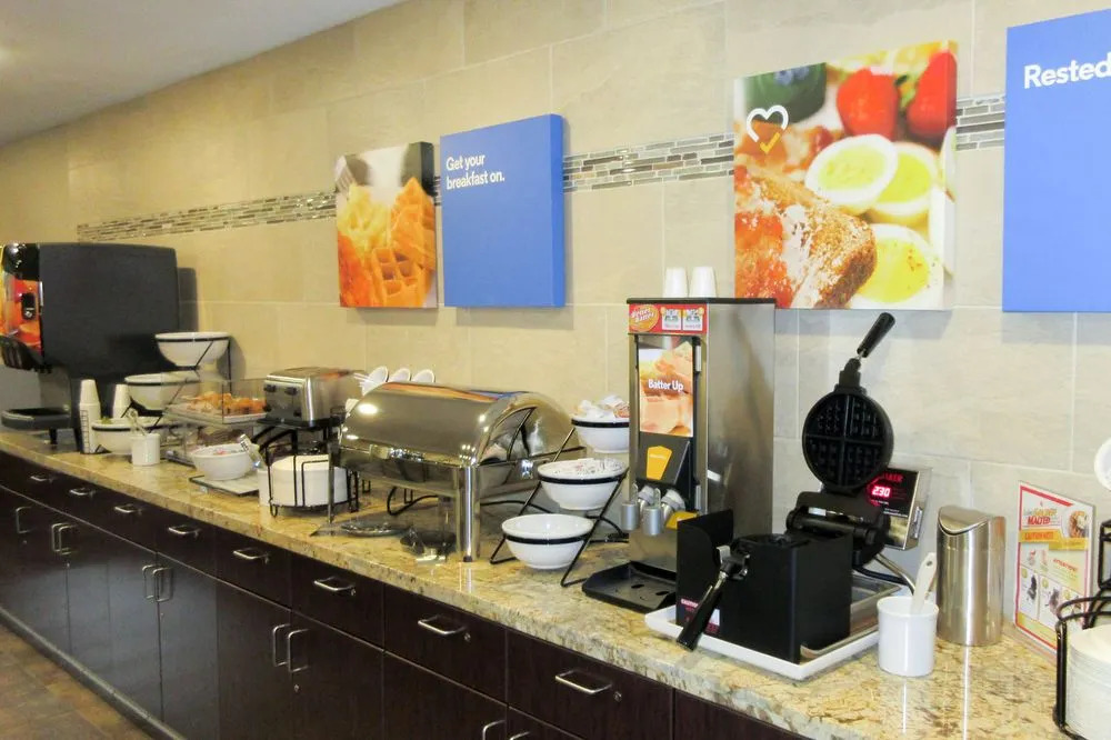 Grandstay Hotel And Suites Chisago
