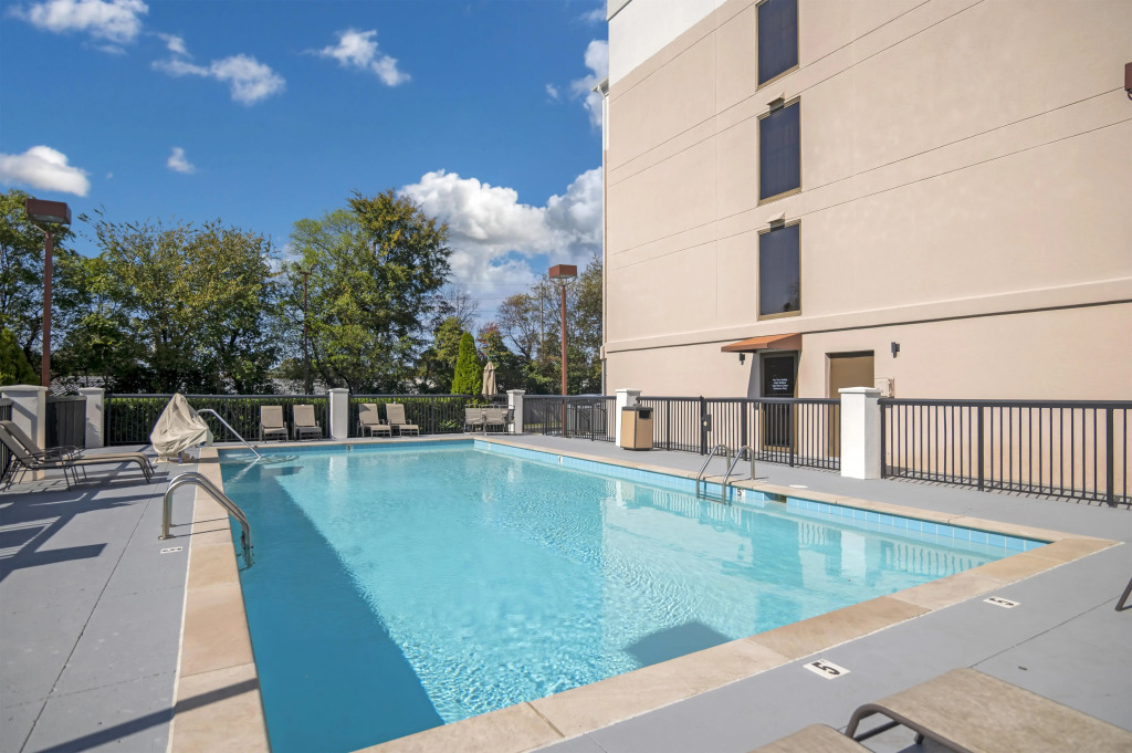 Best Western Suites near Opryland