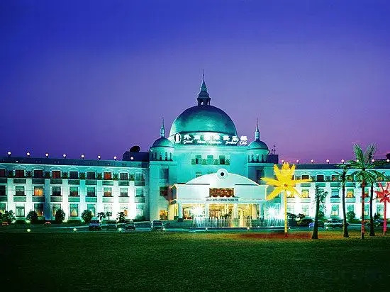 Grand Hotel Overseas Traders Club