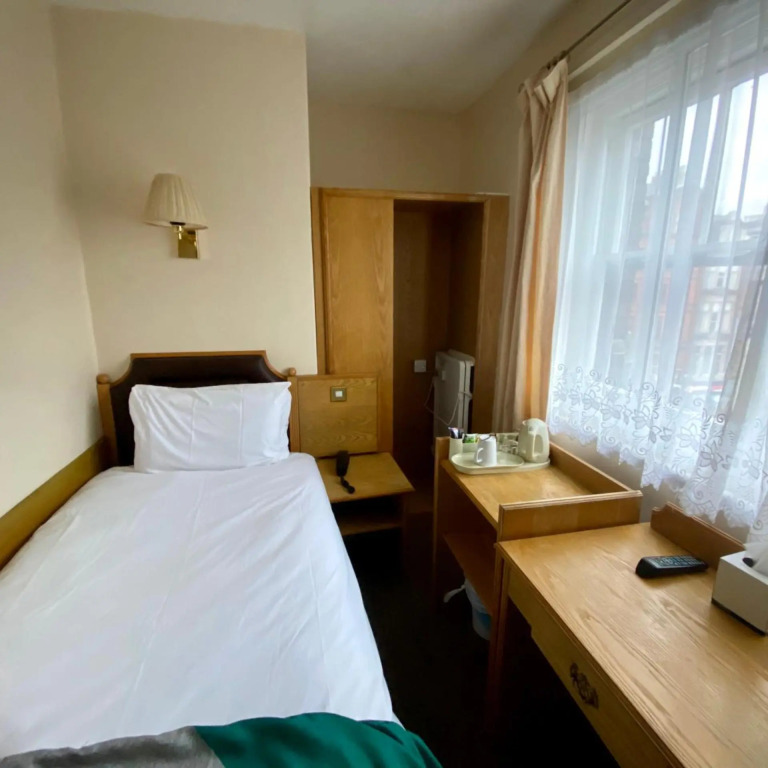 Cardiff Sandringham Hotel