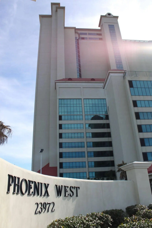 Phoenix West by Brett Robinson Vacations