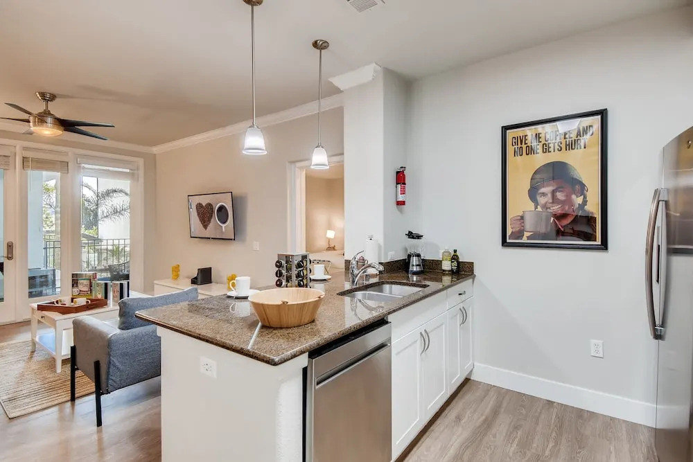 Spectacular Coffee Theme - Fast Wifi - Work Area - 2BR/2.5 Bath - Free Parking! (FV8)