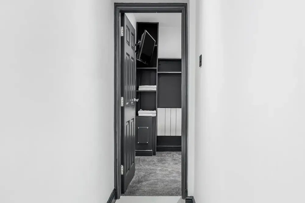Winter Garden Apartments by Sasco