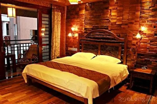 Xishuangbanna Fengweizhu Inn