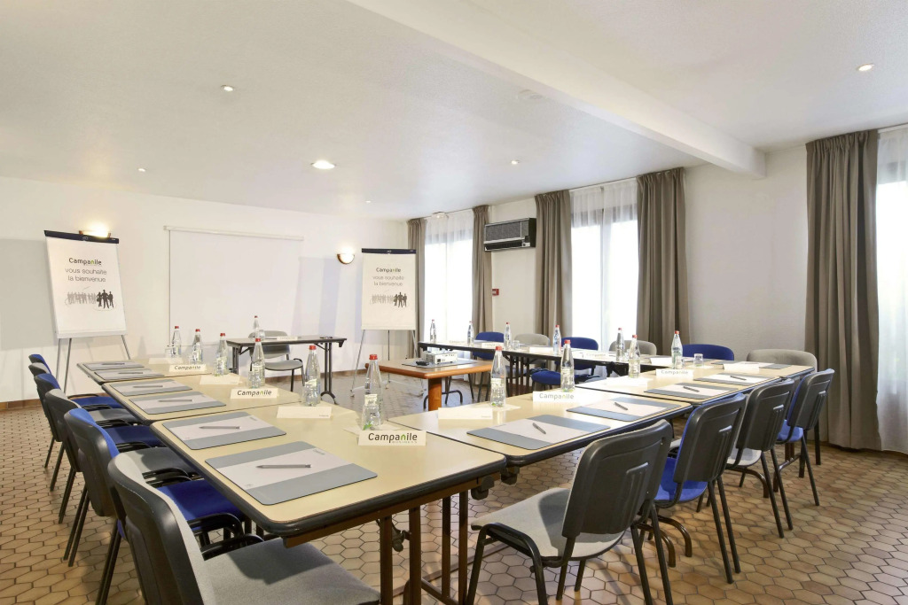 Hotel Campanile Grenoble Nord - Moirans