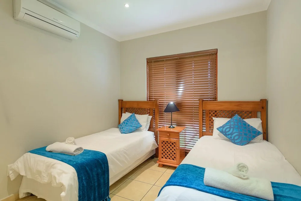 San Lameer Villa Rentals 10431