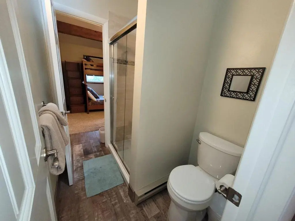 Creekside Home - Contemporary 3br/3ba Home Walking Distance to Frisco Main St and Free Shuttle