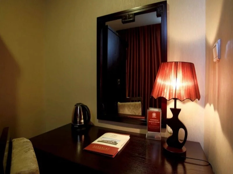 Huaxi Fishing Port Hotel