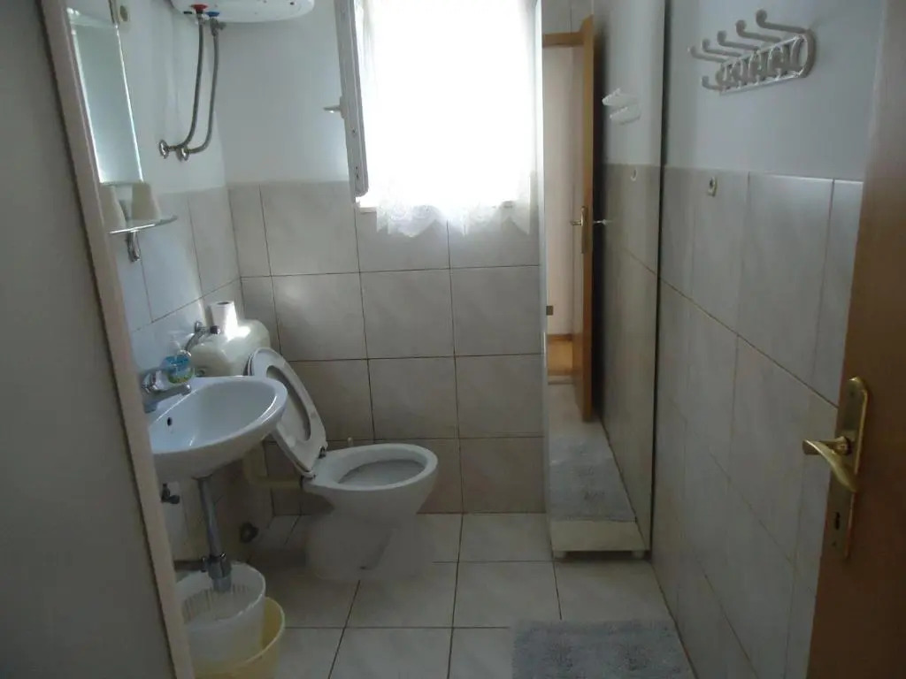 Omiš apartment on the beach
