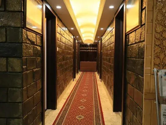 Milad Hotel