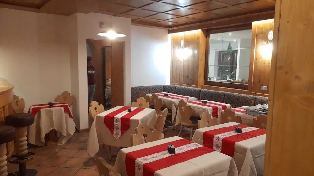 Hotel Alpenrose