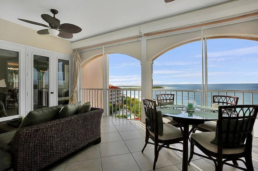 Royal Marco Way Condo