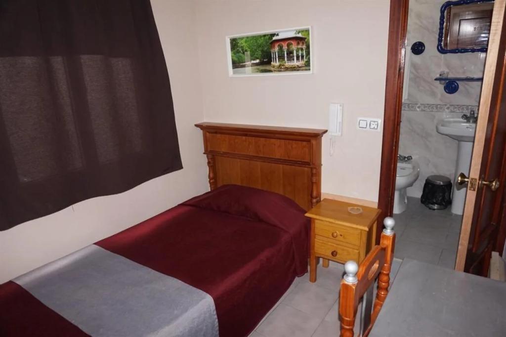Hostal Alamare