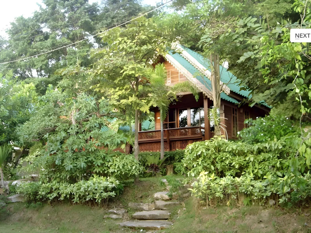 Baan Ing Khao Resort