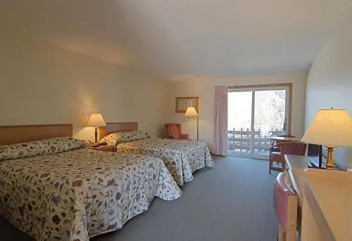 Red Barn Motel