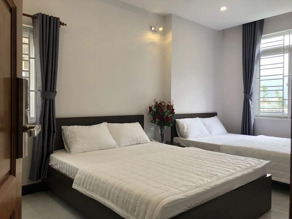 Khách sạn Hữu Phước