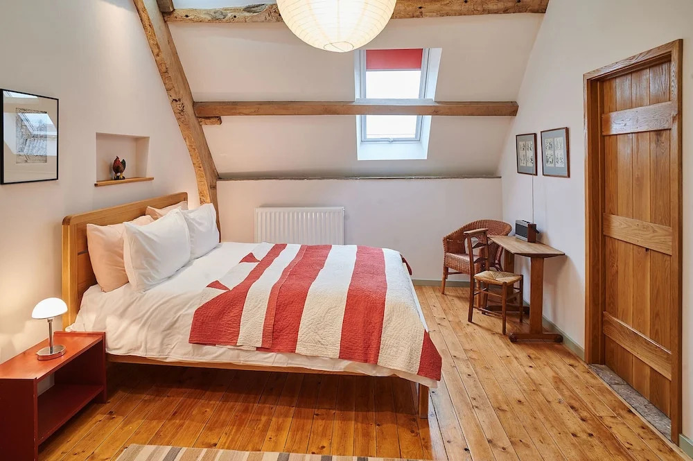 Host & Stay - Penrheol Farmhouse