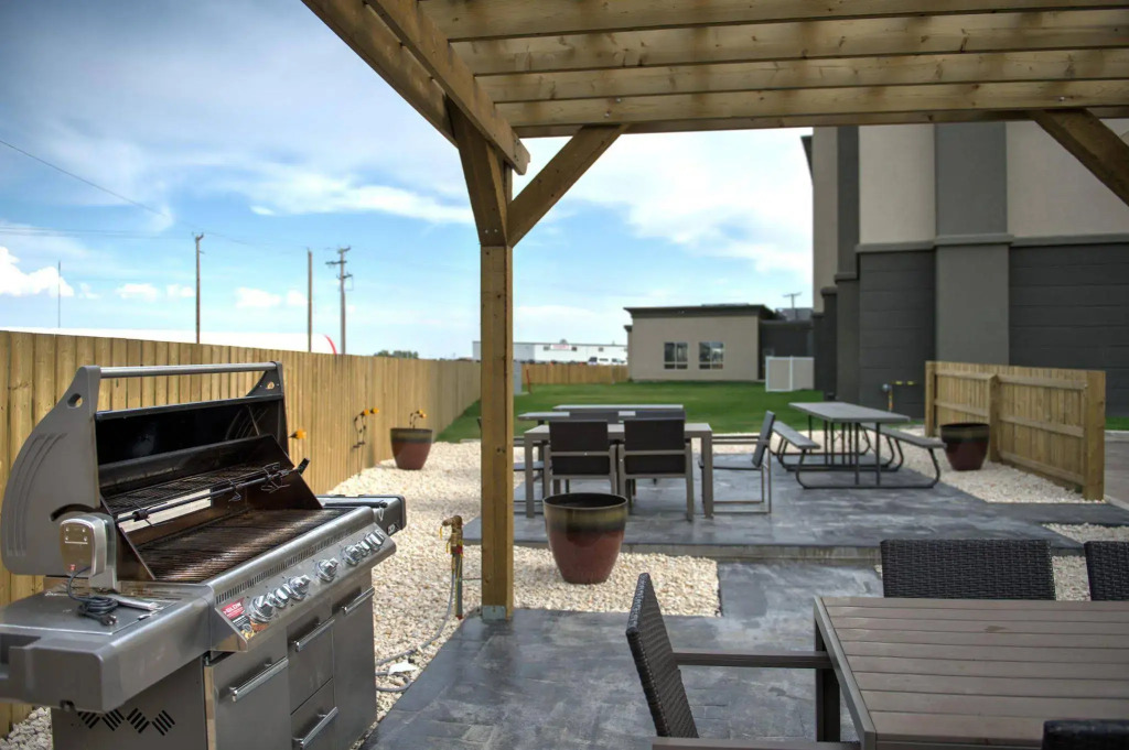 Hampton Inn & Suites East Gate Regina