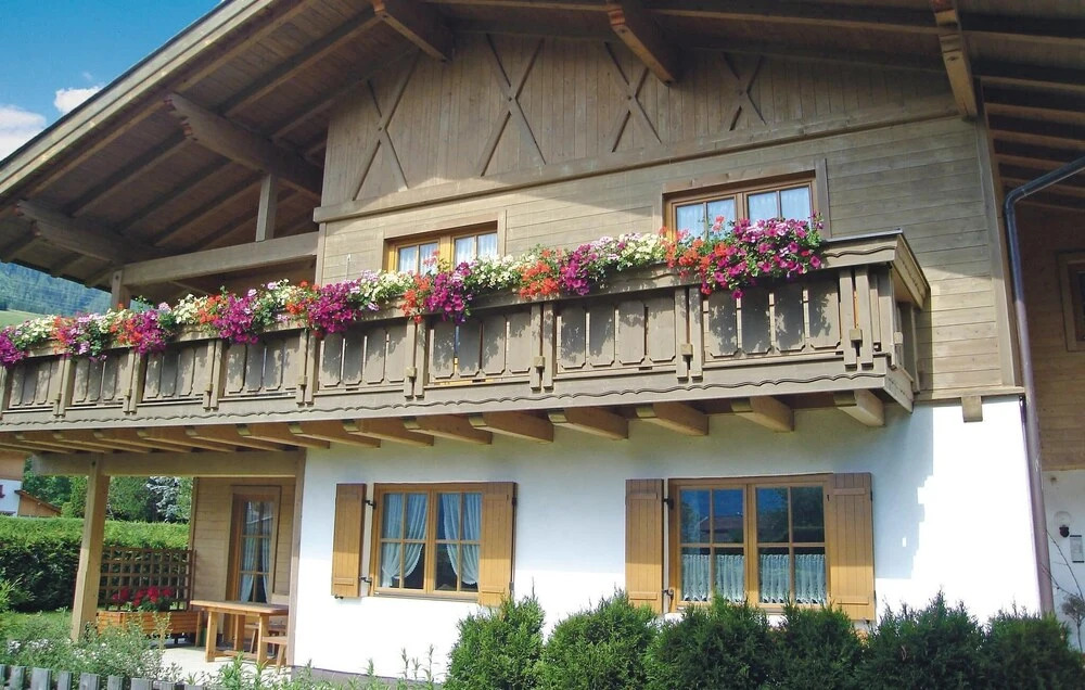 Beautiful Apartment in Lermoos With 1 Bedrooms