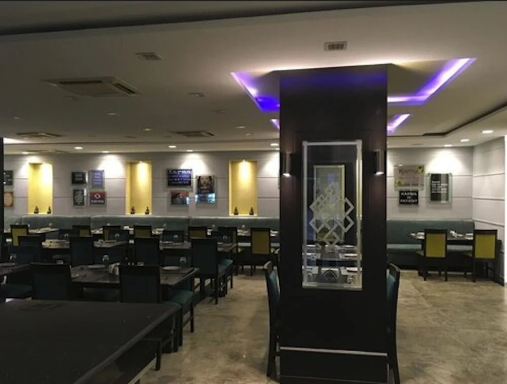 Karma Hotel