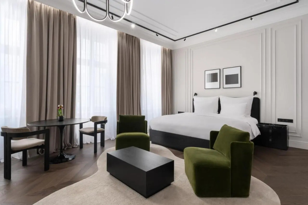 The Best Hotel in Brussels (TEST HOTEL)
