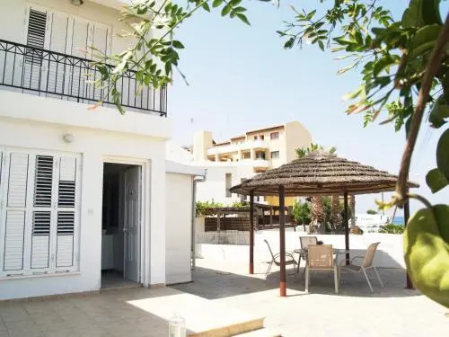 Holiday Home 2 Bedrooms 1 Bathroom - Pernera