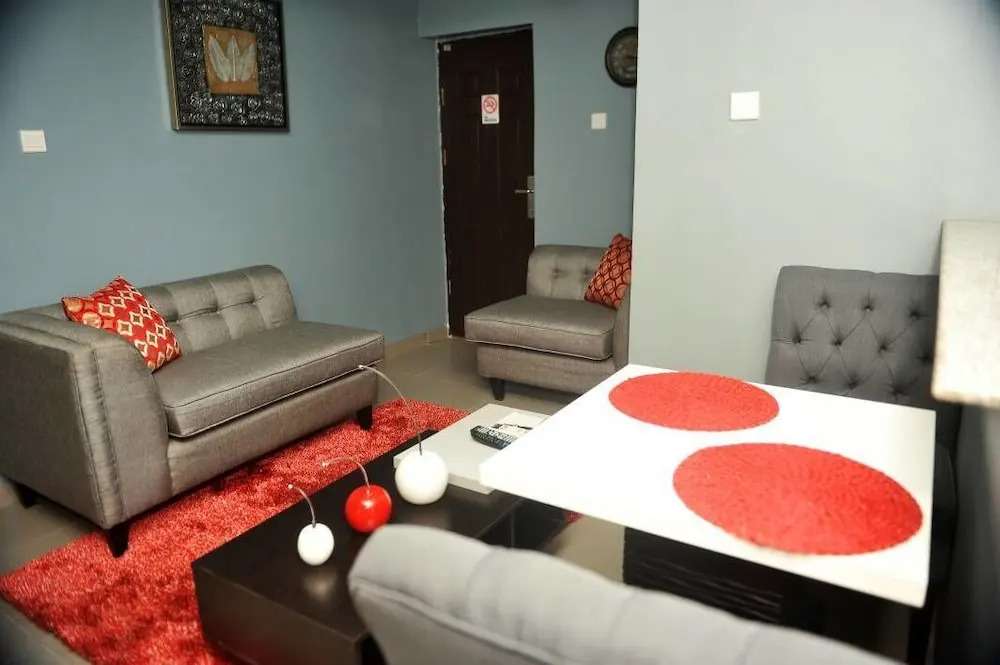 Nigus House