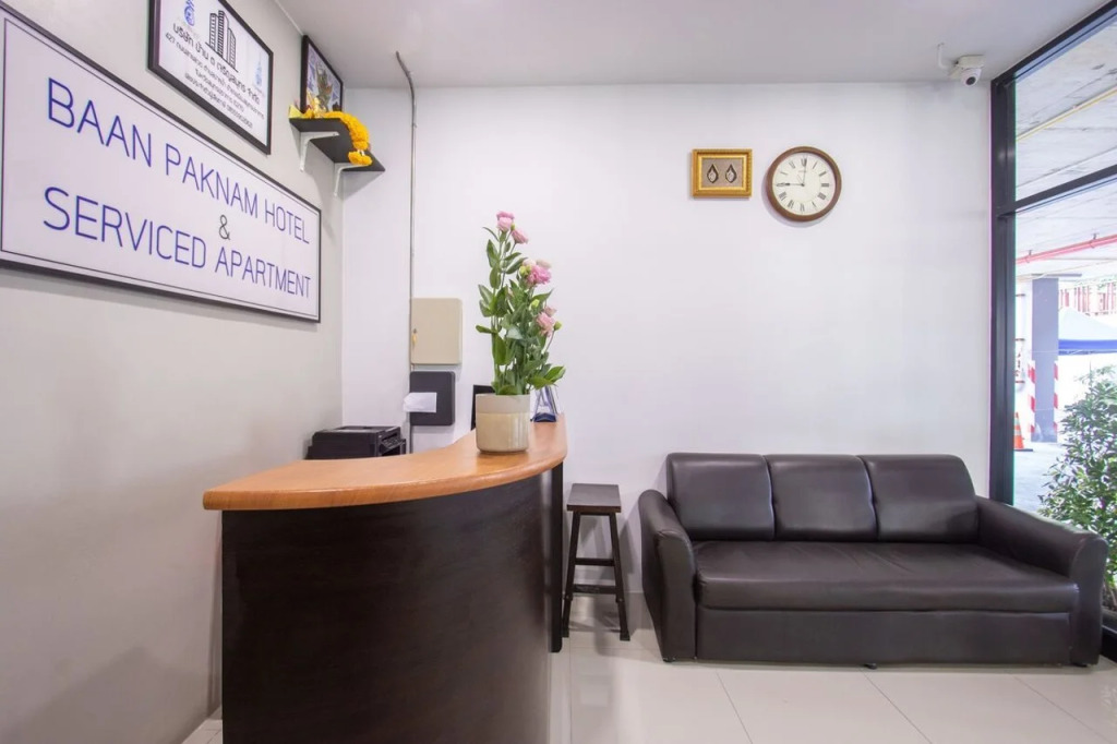 Baan Paknam Budget Hotel