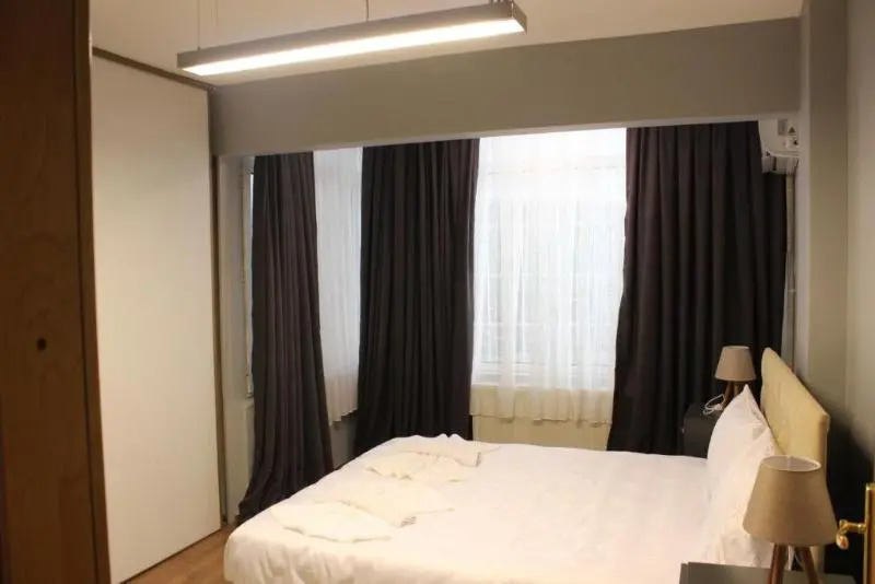 Azad Homes Taksim Mehroz