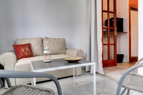 Hostal Almijara