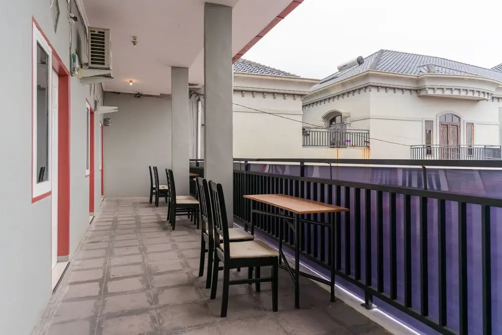 RedDoorz at Jalan Sei Batang Hari Medan