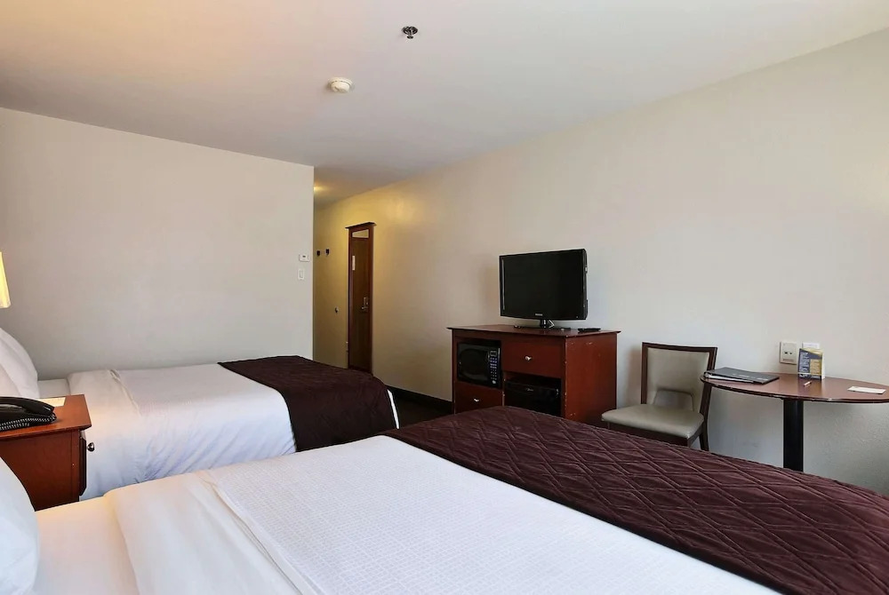 Super 8 by Wyndham Trois-Rivieres