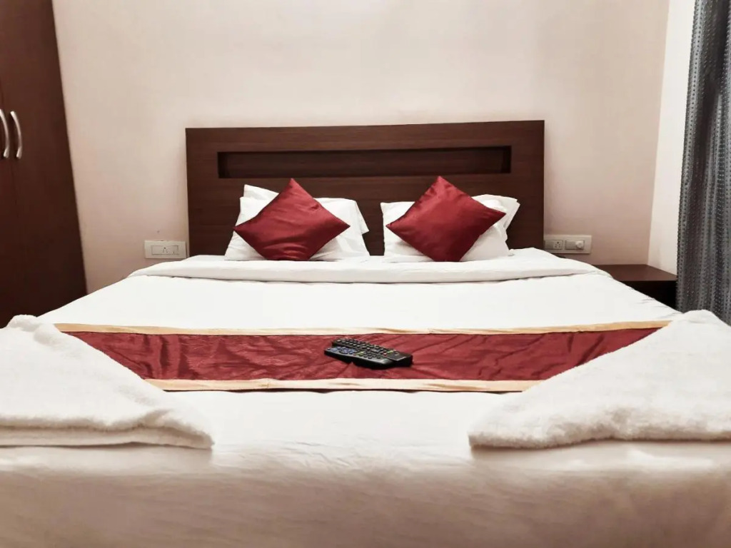 Hotel Royal Suites - Yeshwanthpur