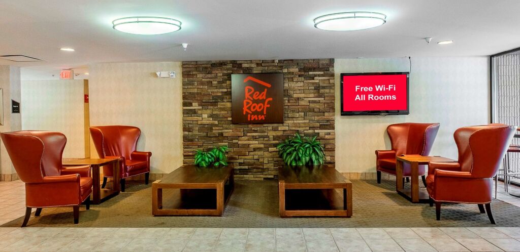 Red Roof Inn PLUS Boston - Mansfield - Foxboro
