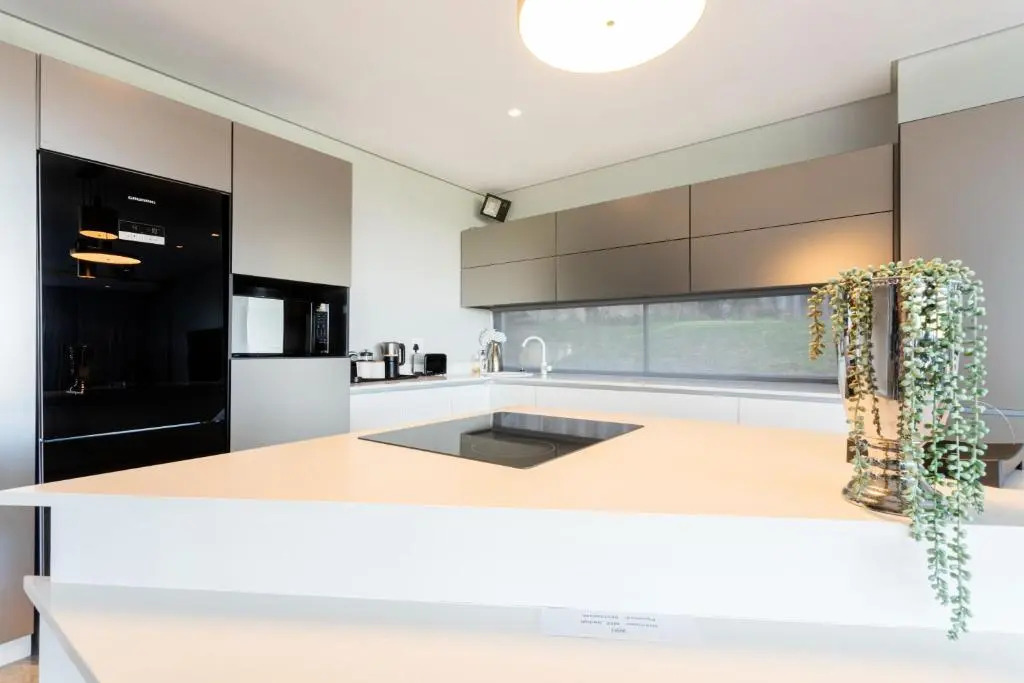 10-11 Ocean’S Edge, Zimbali – 8 Bedroom