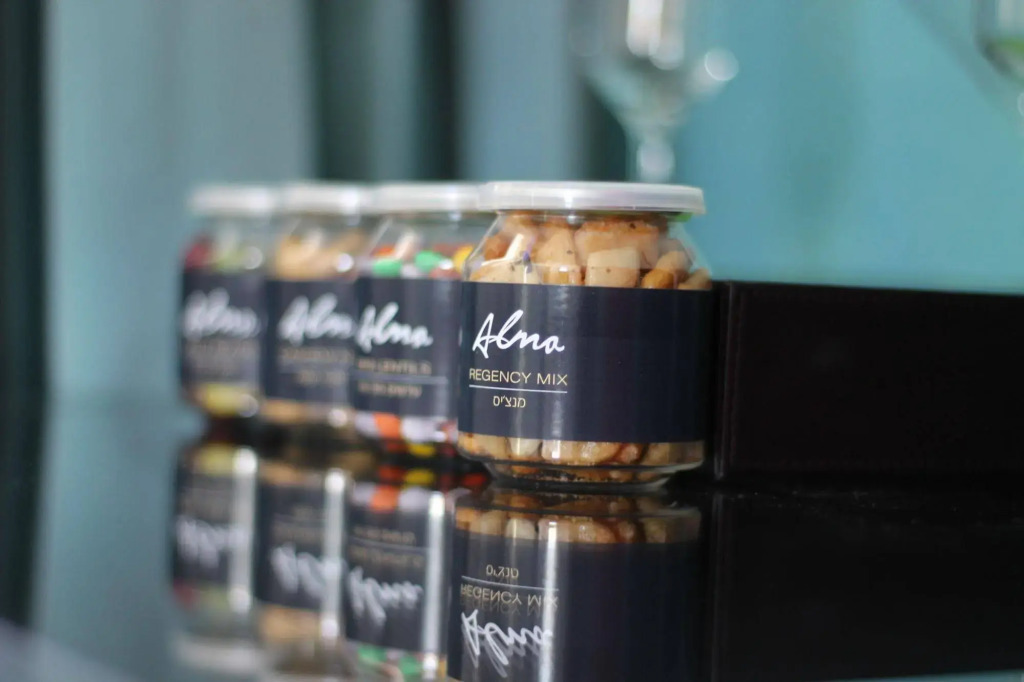 The Alma Hotel and Lounge 