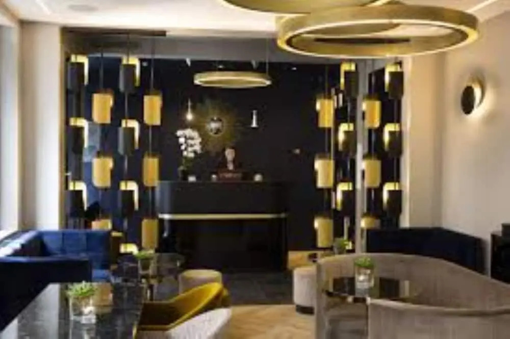 Emergence Djouda Hotel