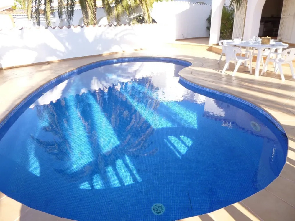 Amazing Villa in Empuriabrava With Swimming Pool