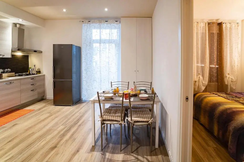 Carrara Deluxe Home