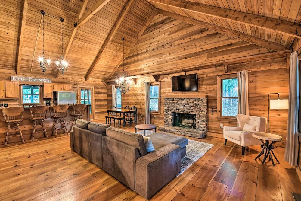 Big Canoe Mountain Resort Cabin w/ Pool Access!