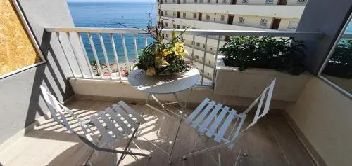 Neptuno & Diana BeachFront Central Suites