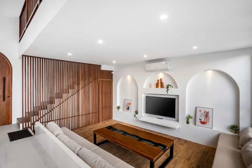Casa Copper by Alfred in Bali - Tropical Luxury 3BR Pool Villa in the Heart Canggu