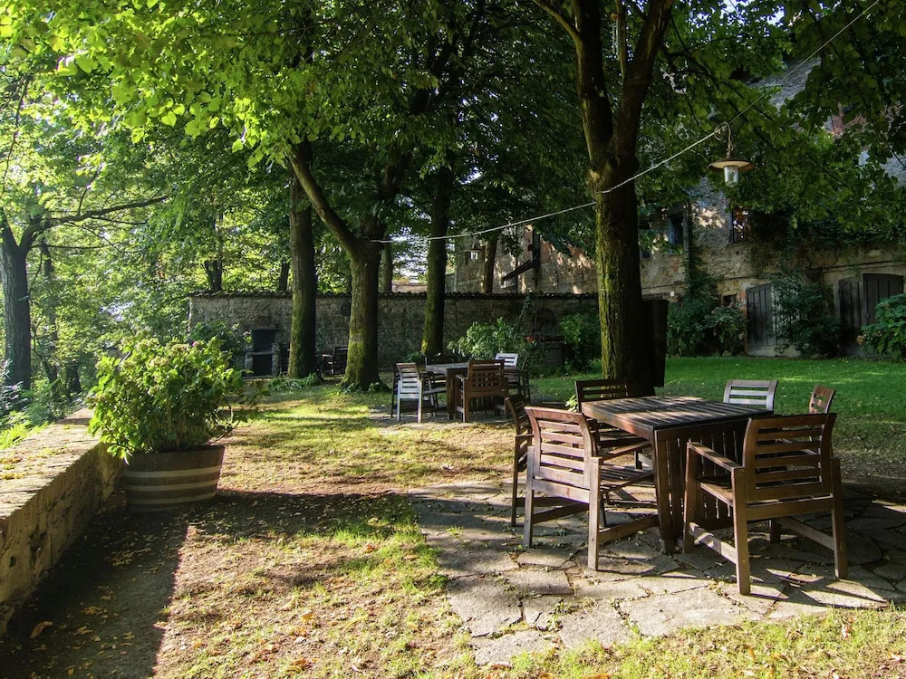 Guest House in Monferrato With Castle Views