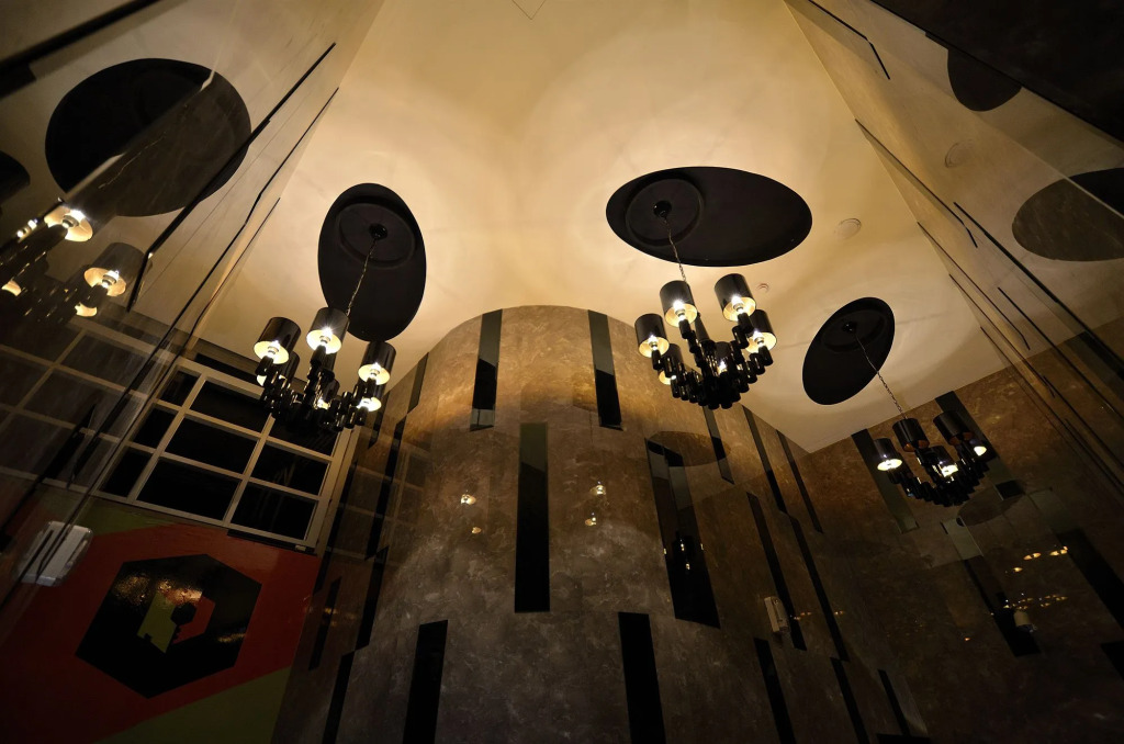 Hotel Cube