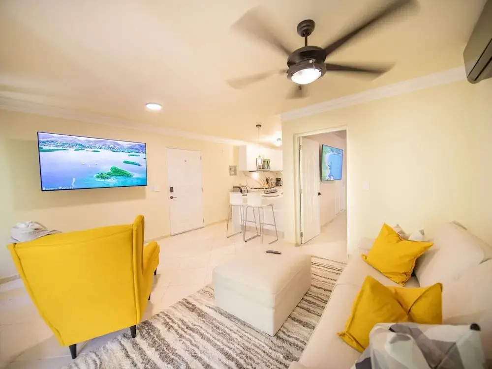 Garden Condos 21, Modern 1BR APT In Sosua Strip! Guest Friendly