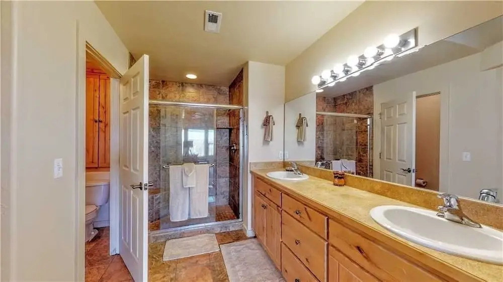 Roberts Roost ~ W4 3 Bedroom Condo